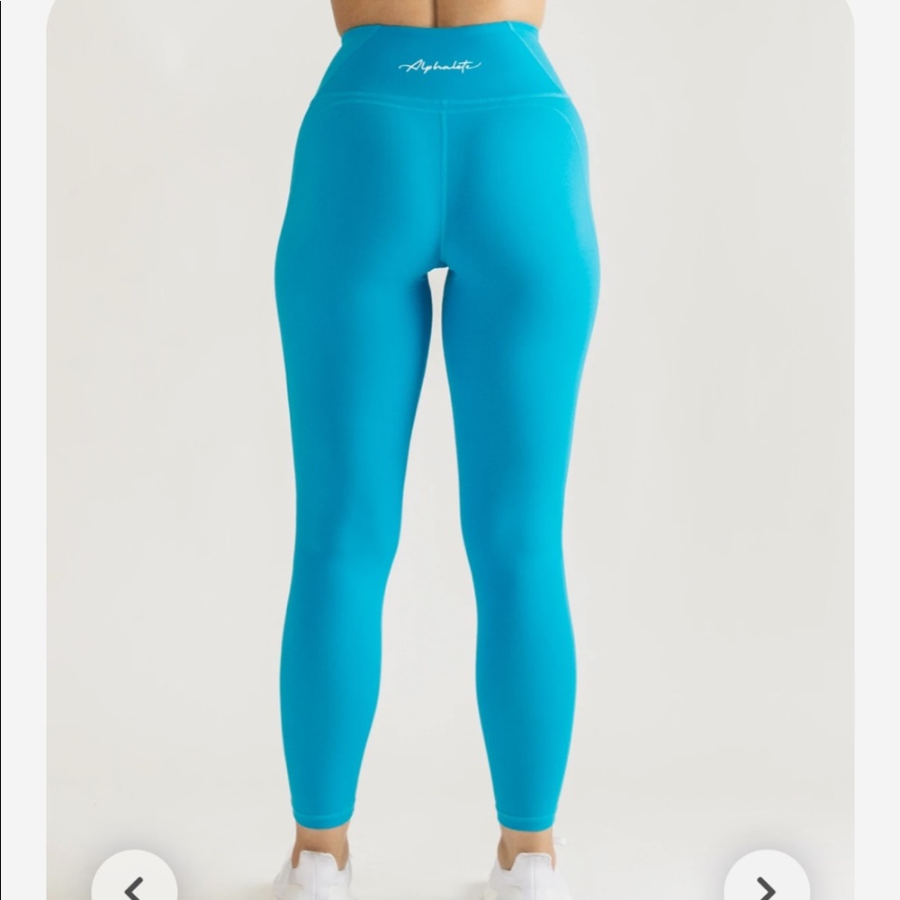 Alphalete Pulse surge,pacific blue, L, brand new